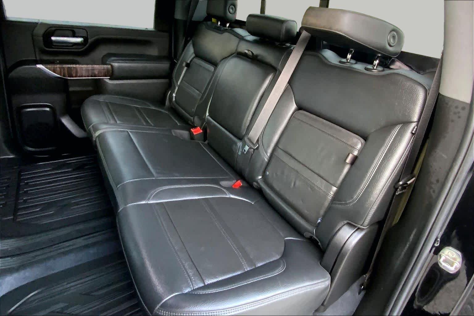 Used 2022 Ebony Twilight Metallic GMC Denali image 18