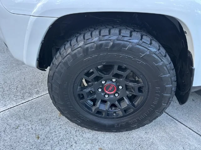 2022 Toyota 4Runner TRD Off-Road Premium - Photo 10