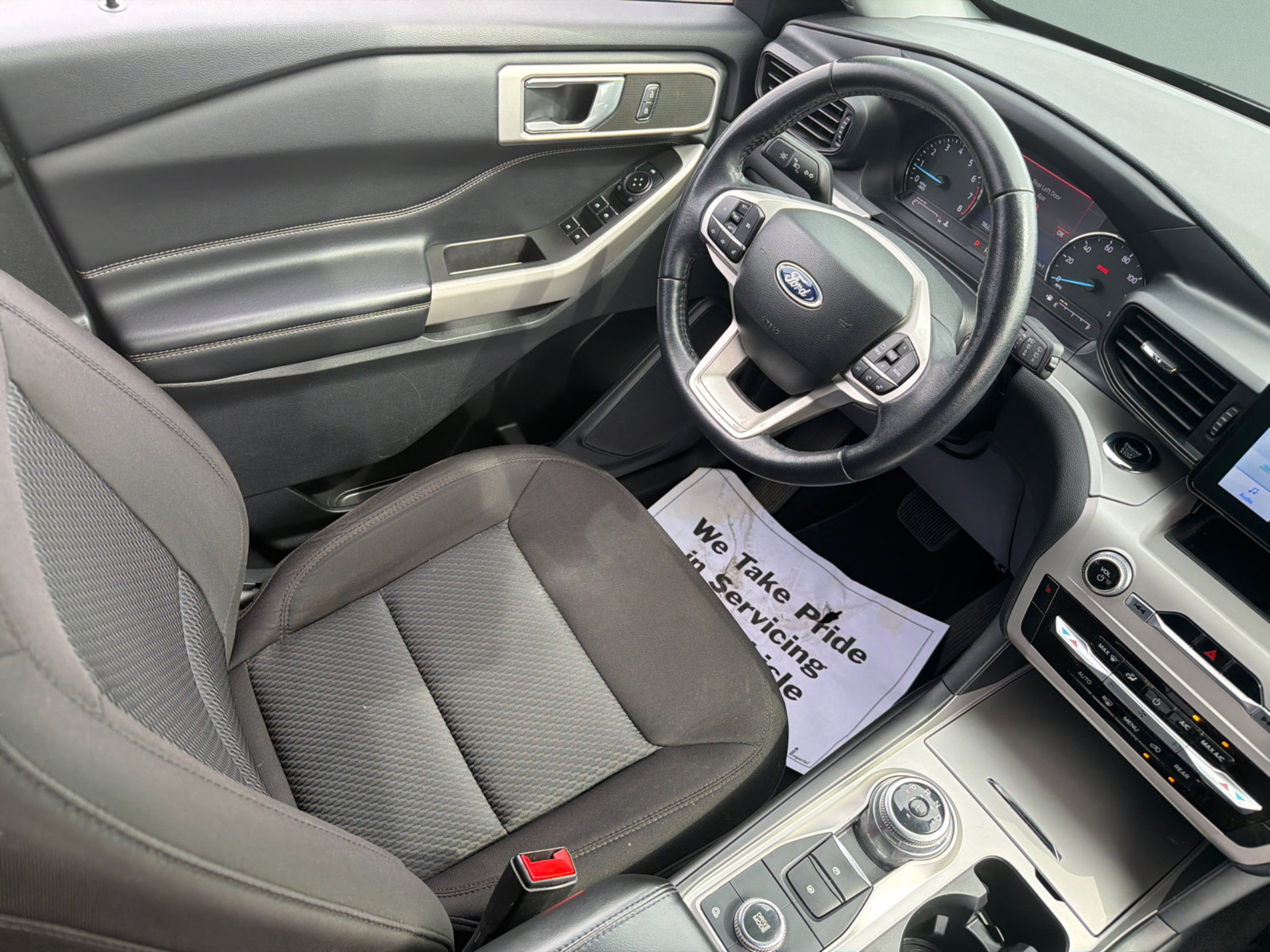 Used 2023 Gray Metallic Ford XLT image 17