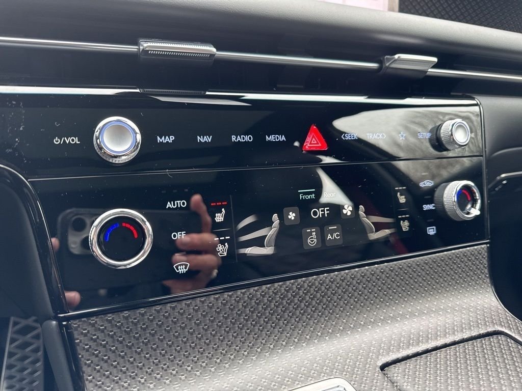2025 GENESIS G80 Sport Prestige - Photo 25