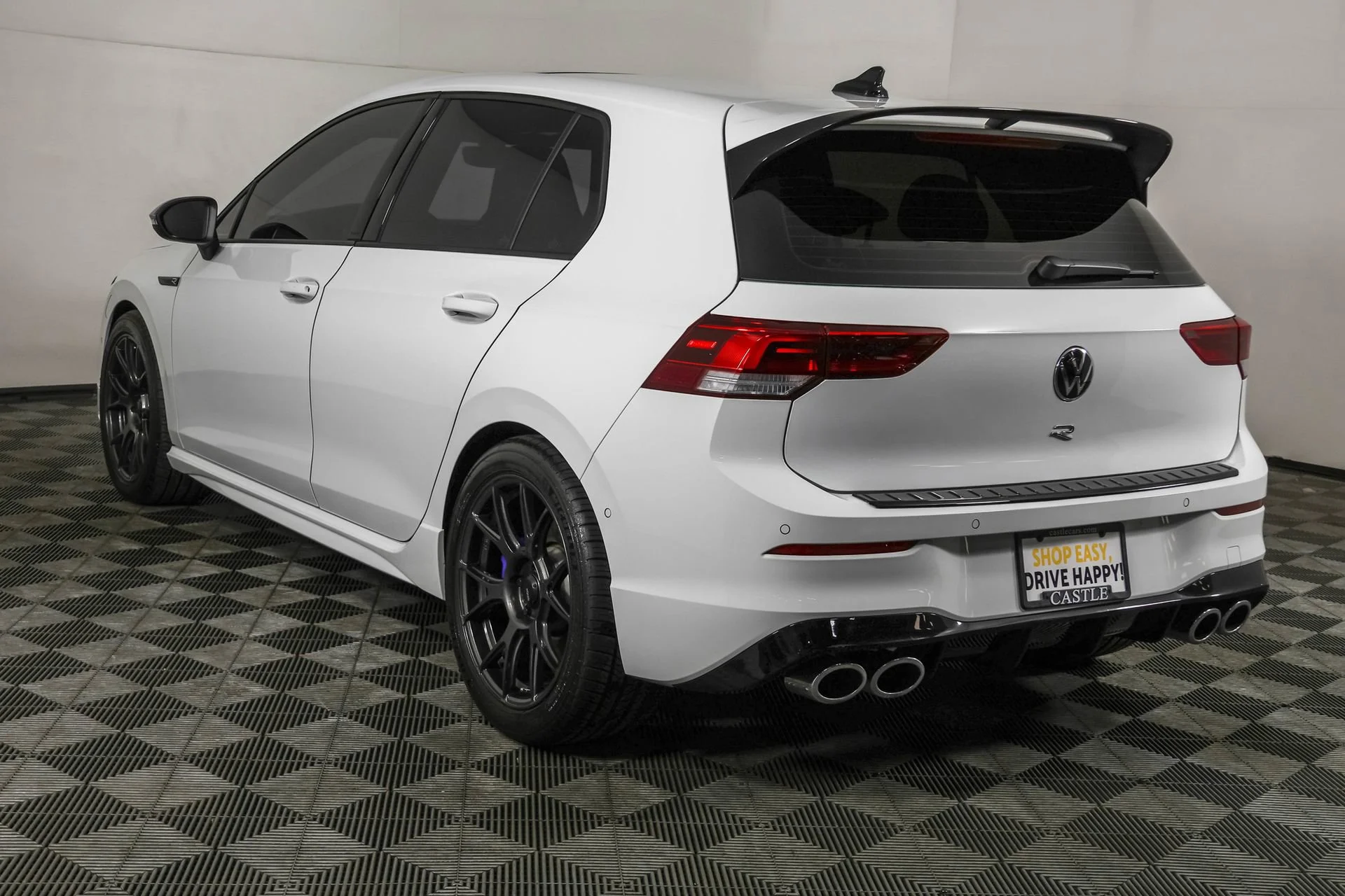 Used 2022 White Volkswagen NA image 15