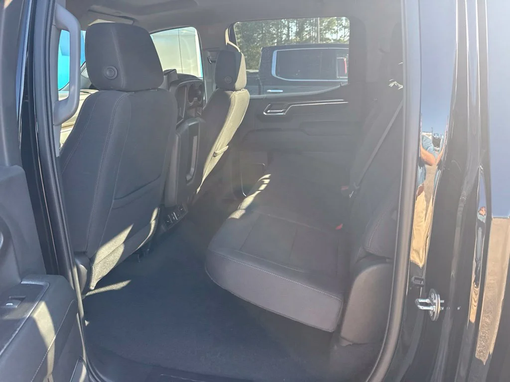 Used 2024 Black Chevrolet LT (2FL) image 7