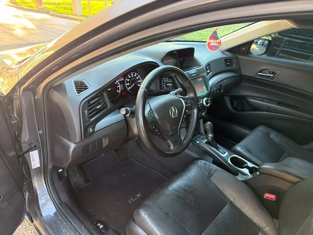 Used 2017 Gray Acura Base image 7