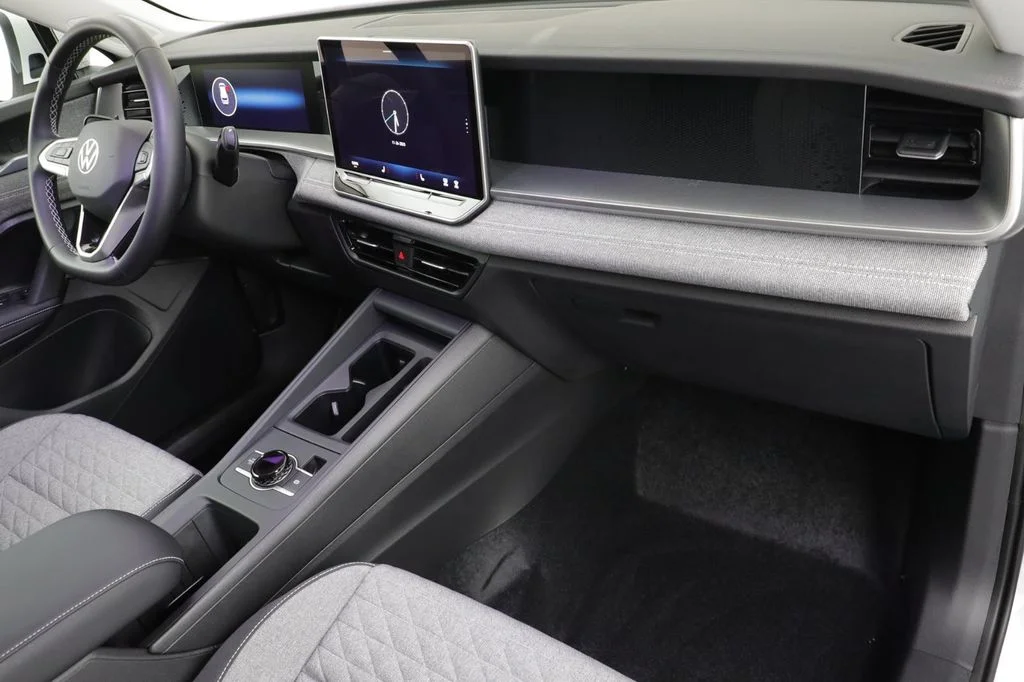 2026 Volkswagen Tiguan S - Photo 21
