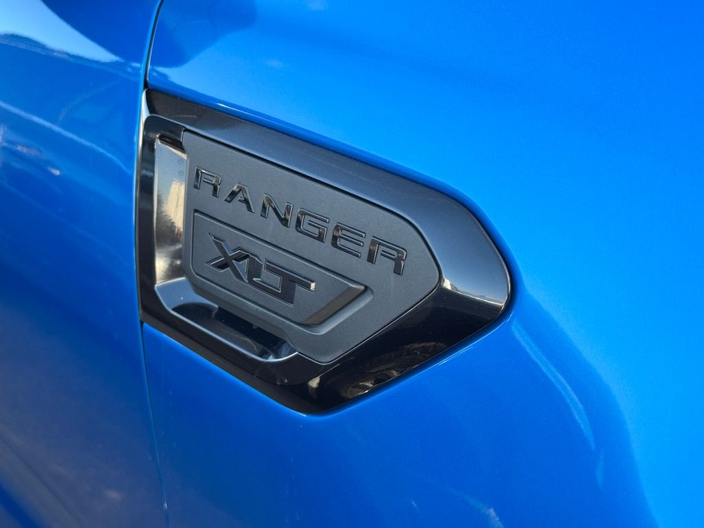 Used 2022 Blue Ford XLT image 15