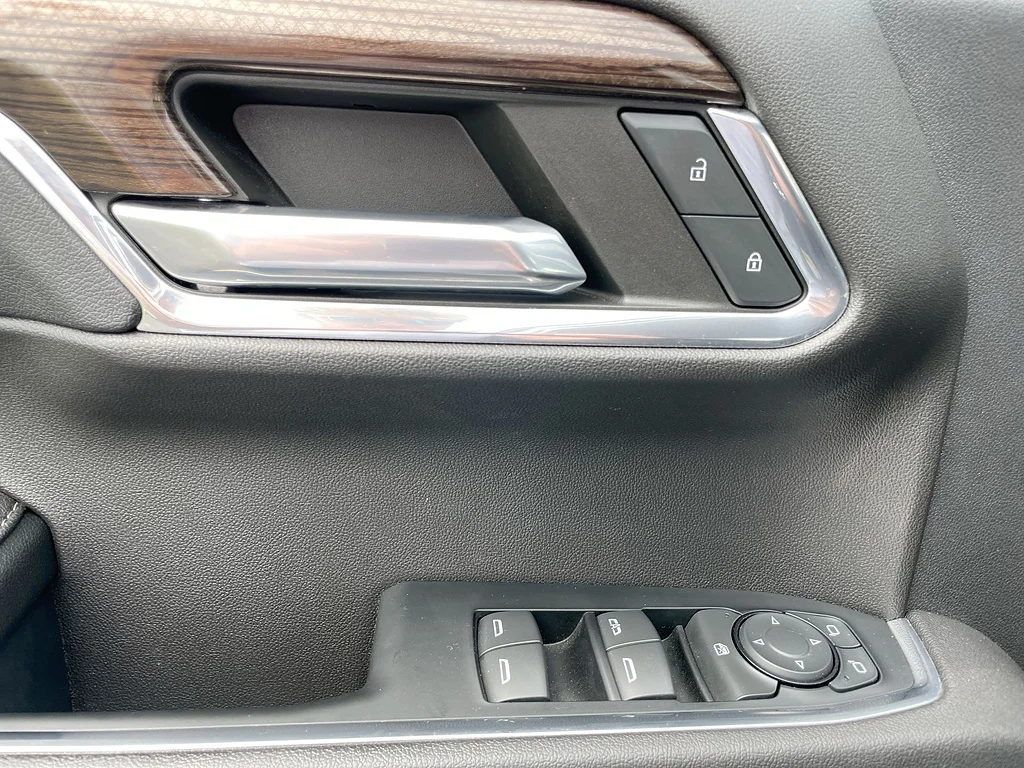 Certified Used 2023 GRAY Chevrolet LT image 22