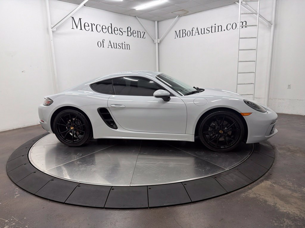Used 2025 Gray Porsche Base image 9