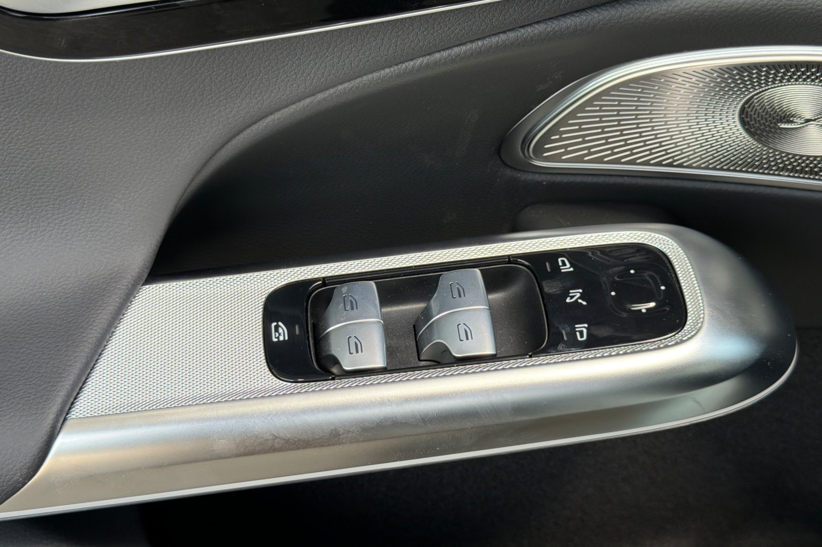 New 2027 Cirrus Silver Metallic Mercedes-Benz E 350 image 24