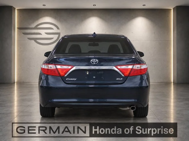 Used 2016 Cosmic Gray Mica Toyota XLE image 5