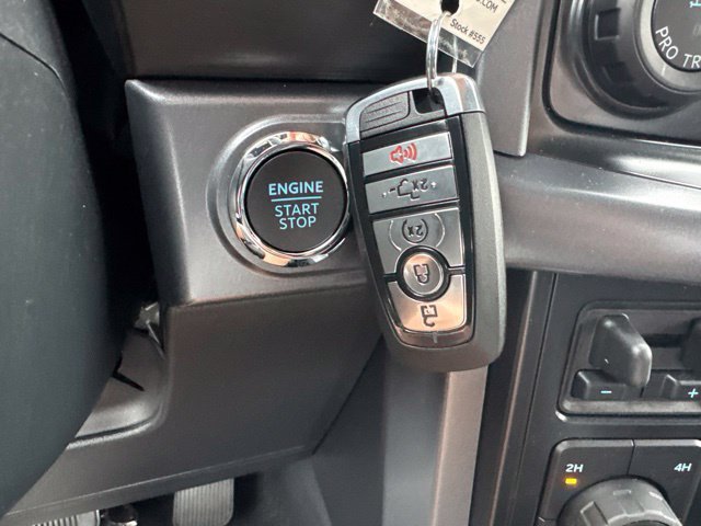 New 2026 Agate Black Metallic Ford XLT image 24
