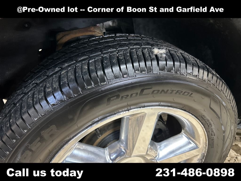 Used 2013 Gray Chevrolet LT image 12