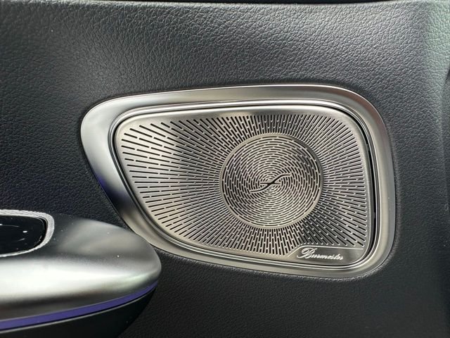 New 2026 MANUFAKTUR exclusive graphite grey magno Mercedes-Benz GLC 300 image 14