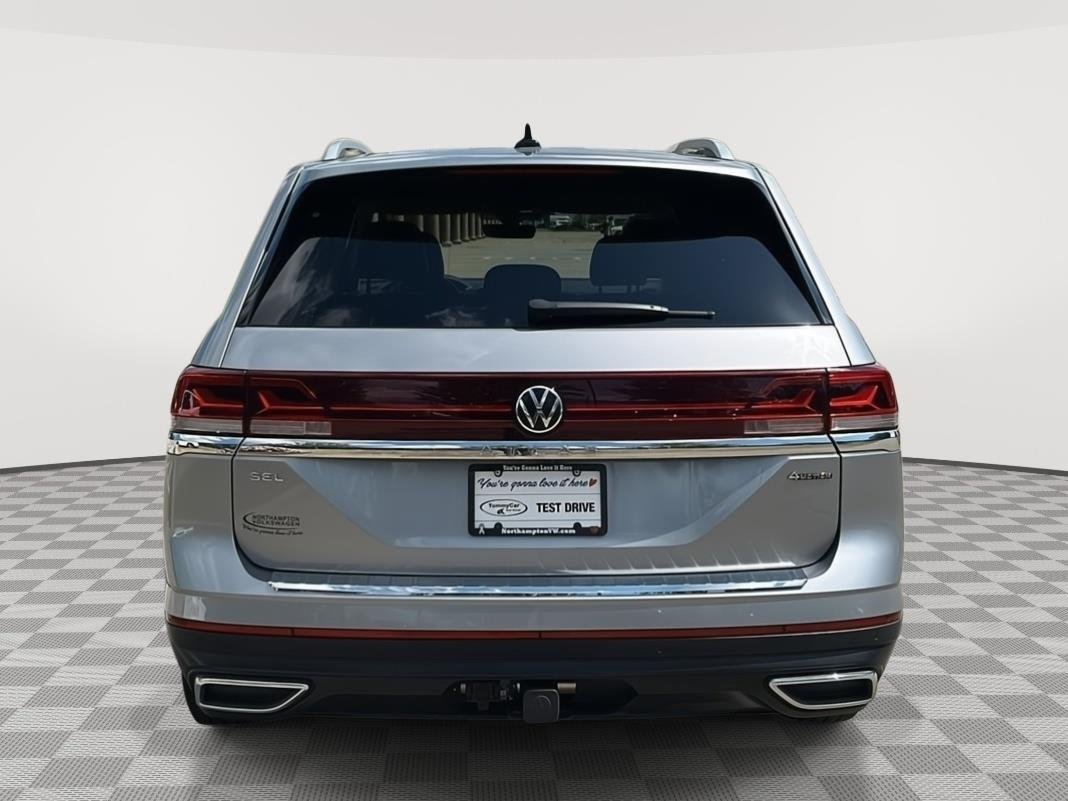 Used 2024 Silver Mist Metallic Volkswagen 2.0T SEL image 6