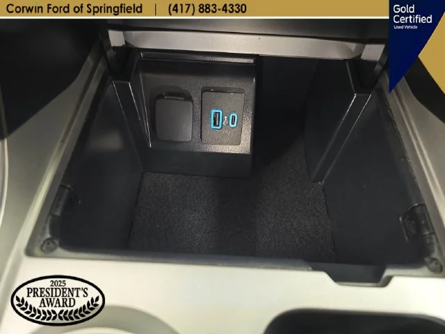 Certified Used 2023 Oxford White Ford Limited image 28