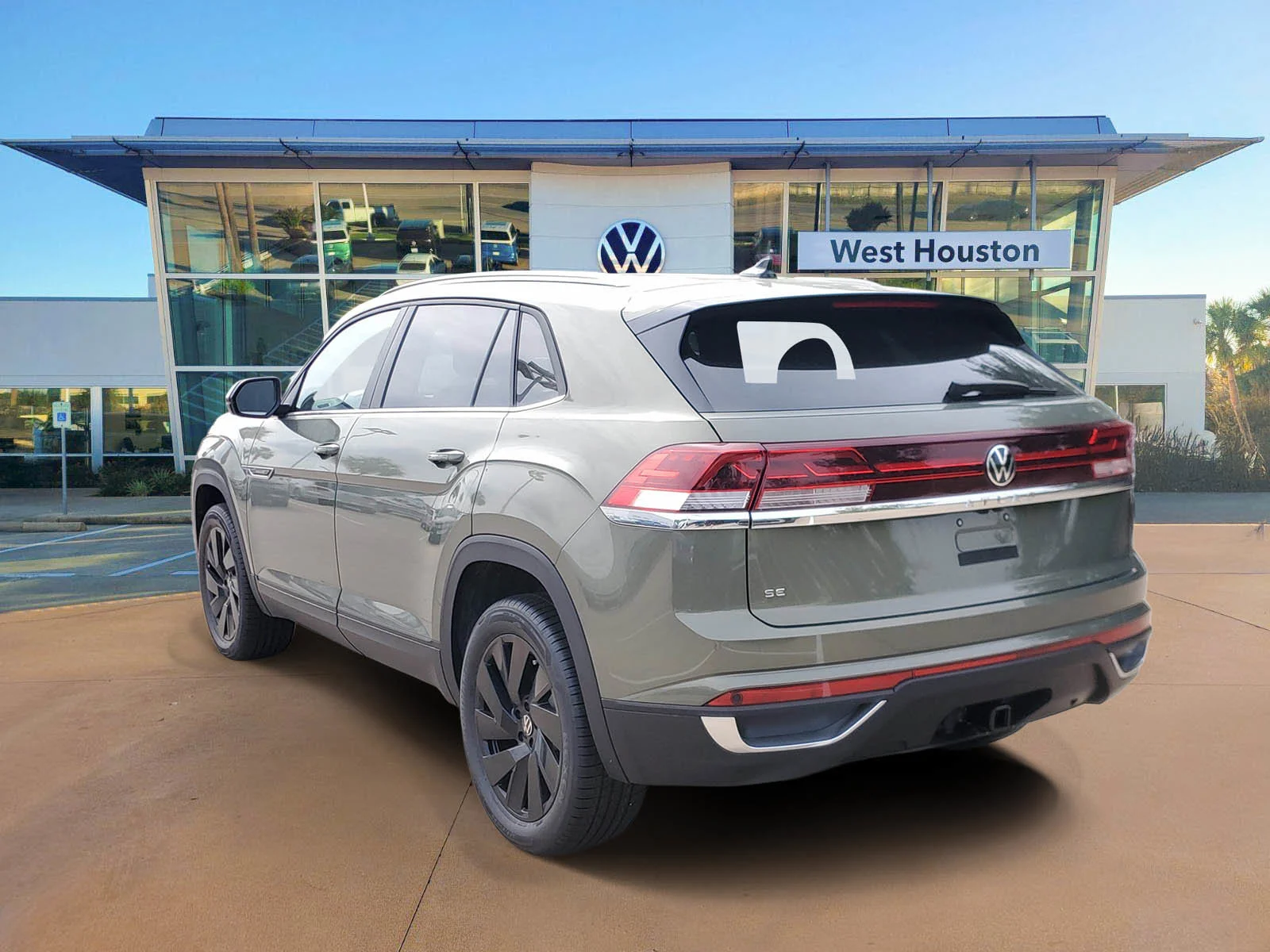 New 2026 Green Volkswagen 2.0T SE w/Technology image 4