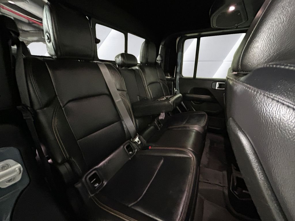 Used 2024 Gray Jeep Texas Trail image 15