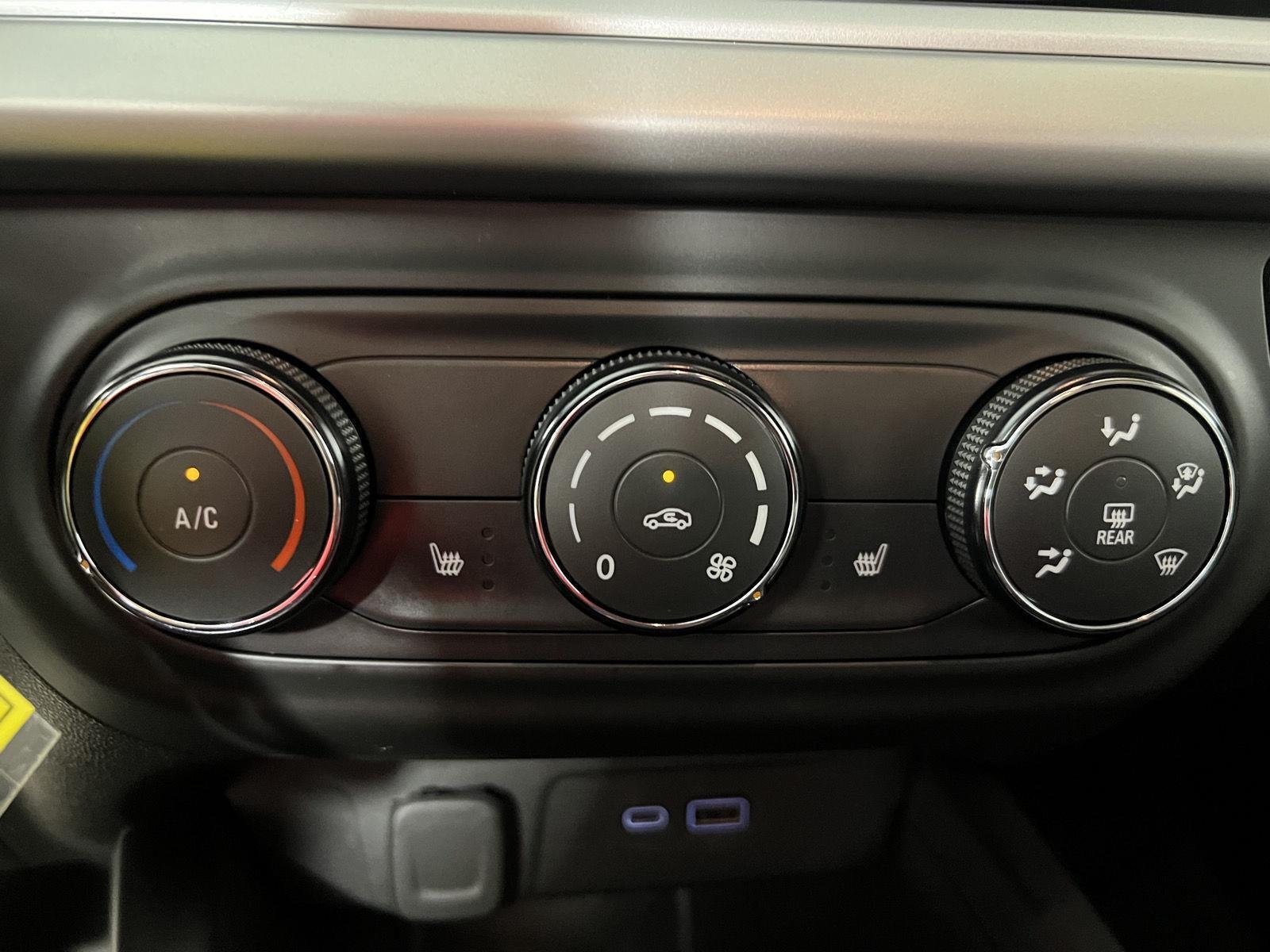 Used 2024 Crimson Chevrolet 1RS image 19