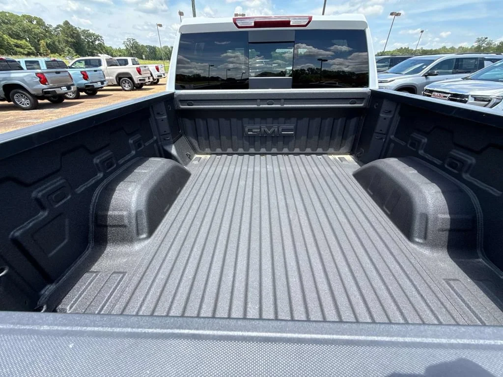 2026 GMC Sierra 1500 SLT - Photo 16