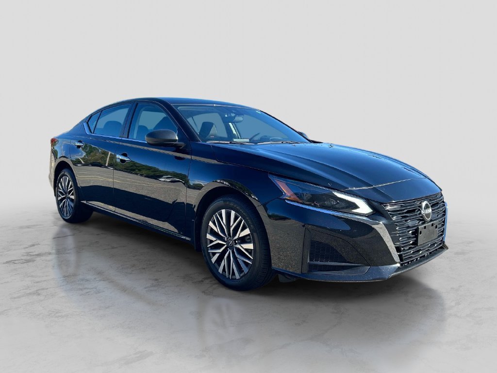 Used 2024 Black Nissan 2.5 SV image 7