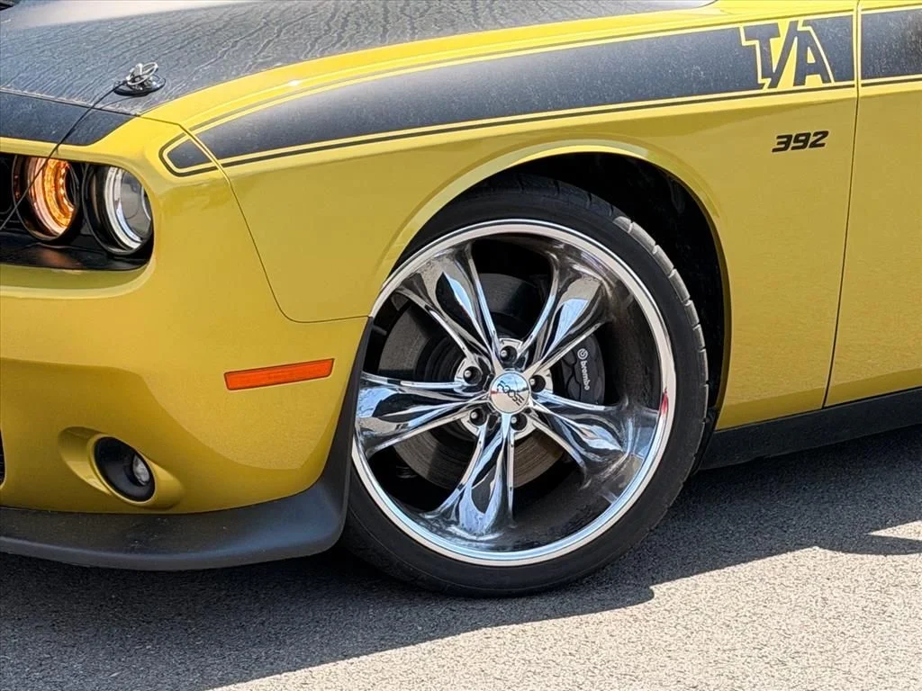 Used 2021 Gold Dodge R/T Scat Pack image 28
