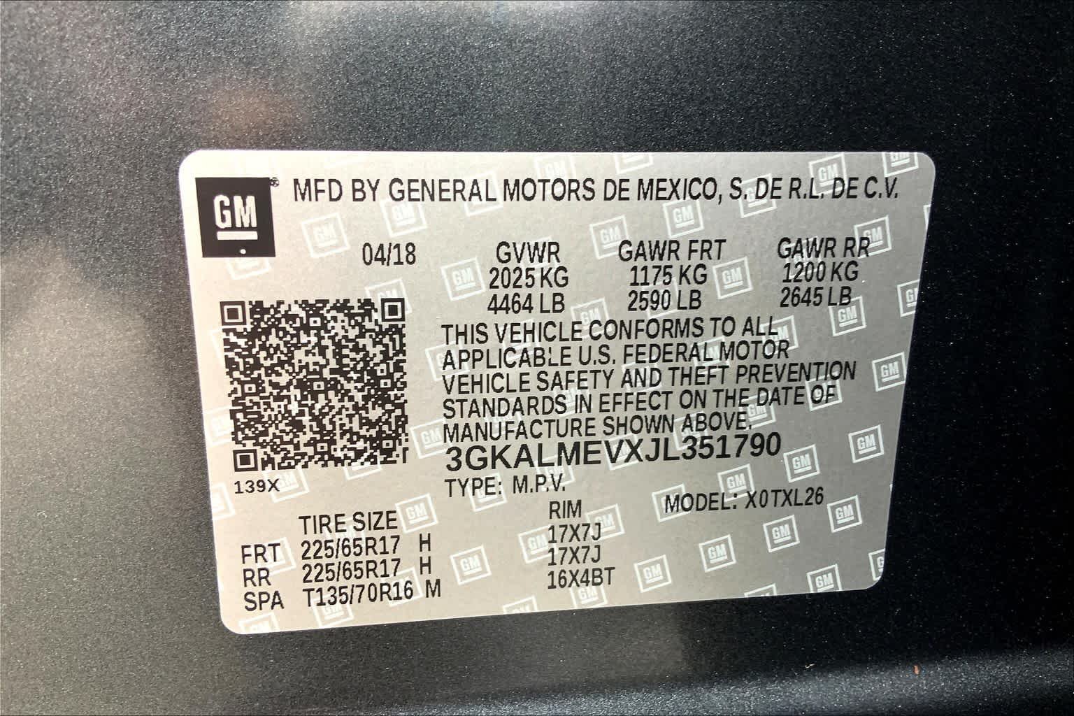 Used 2018 Graphite Gray Metallic GMC SLE image 34