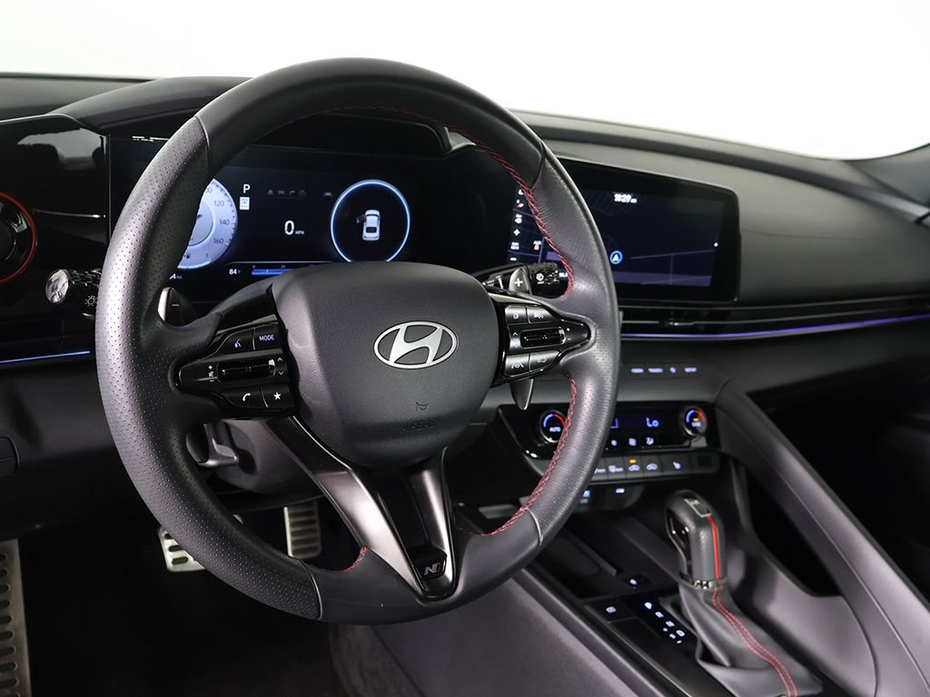 2025 Hyundai Elantra N Line - Photo 27