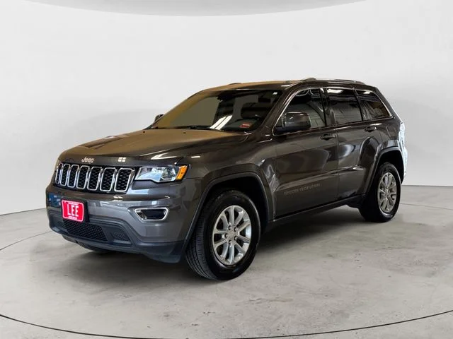 Used 2021 Gray Jeep Laredo E image 1