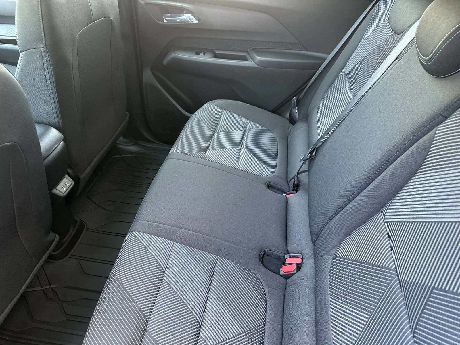 2027 Chevrolet Bolt LT - Photo 12
