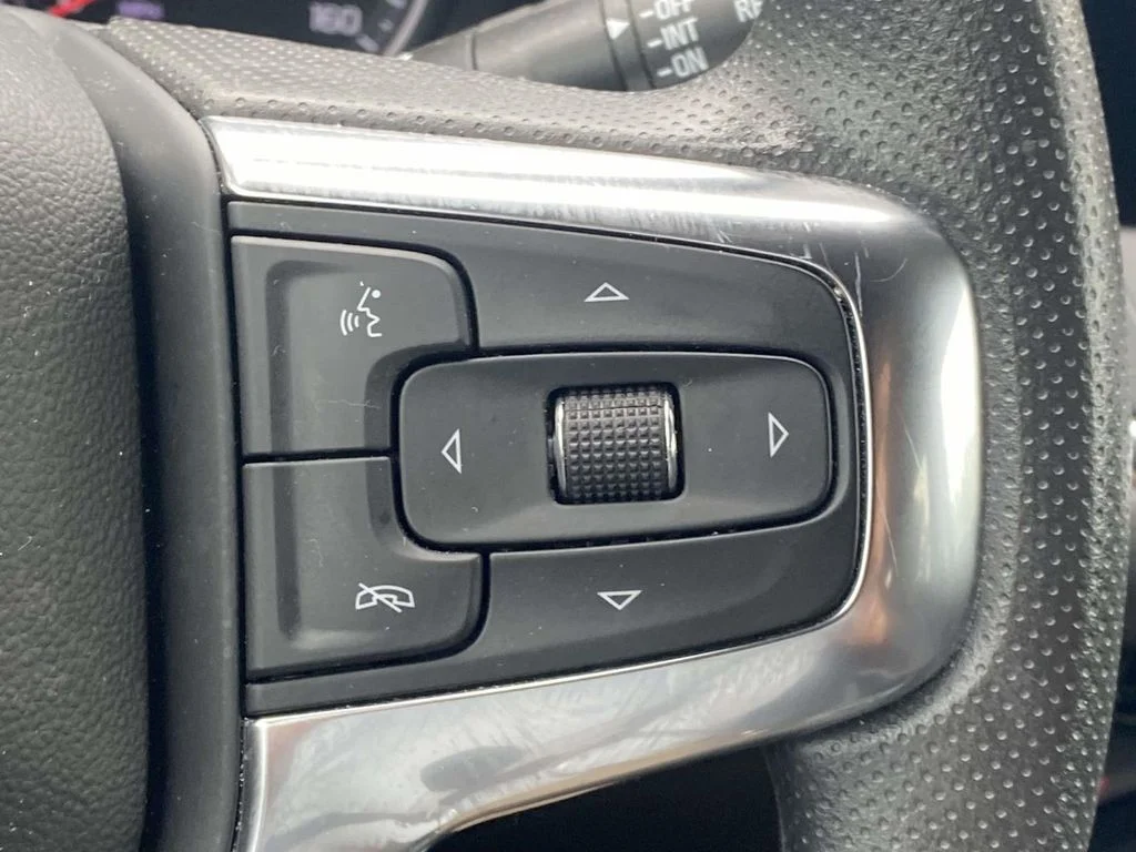 Used 2024 Gray Chevrolet LT image 29
