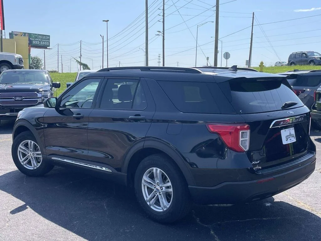 Certified Used 2023 Black Ford XLT image 5