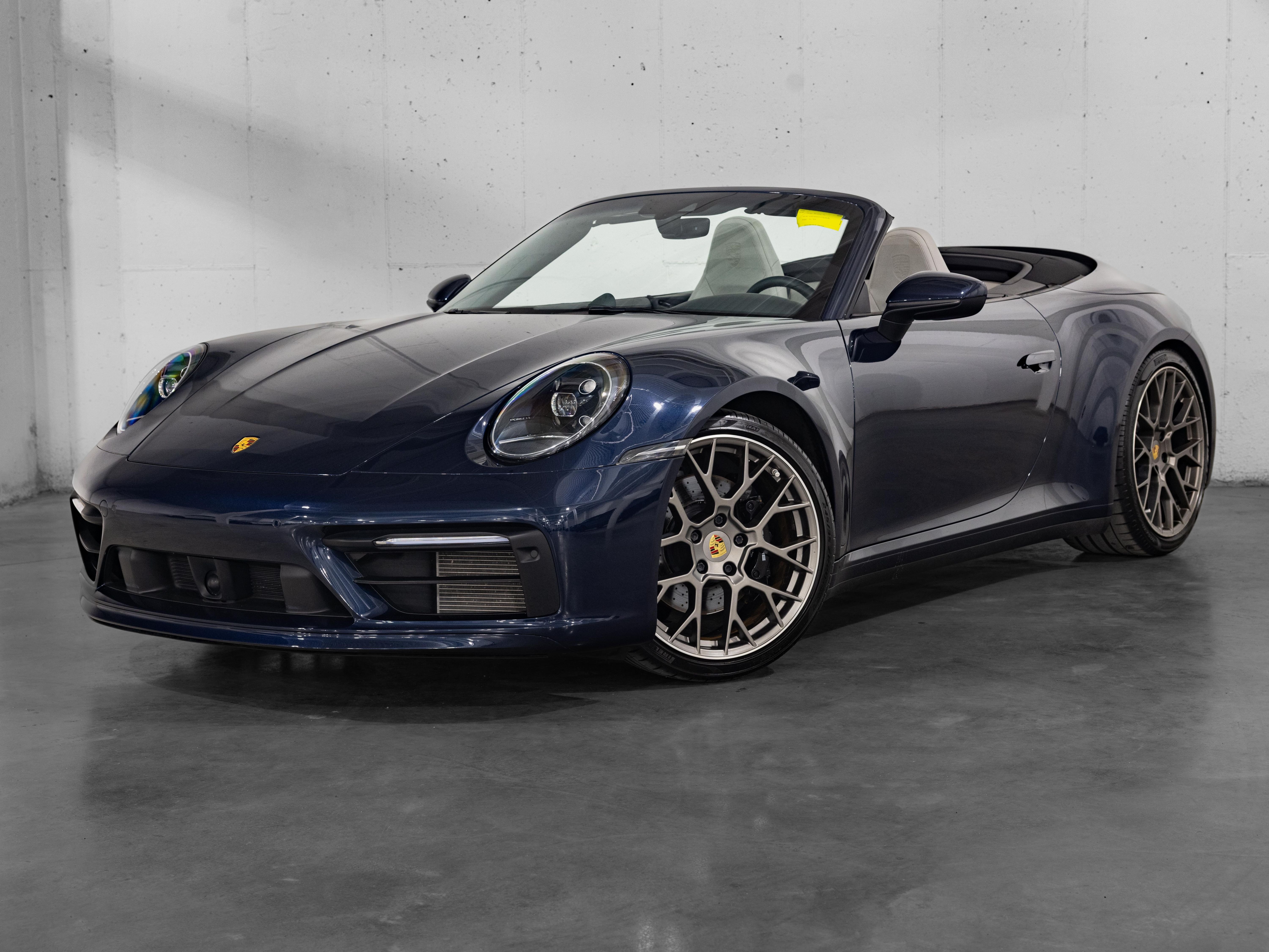 2020 Porsche 911 Carrera S Cabriolet's photo