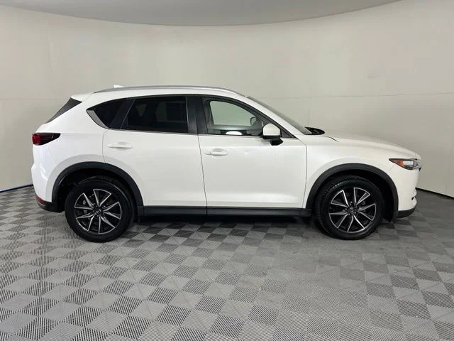 Used 2018 White Mazda Touring image 8
