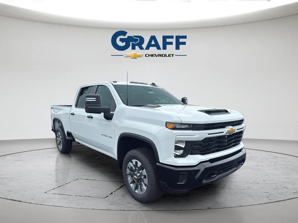 New 2026 Summit White Chevrolet Custom image 11