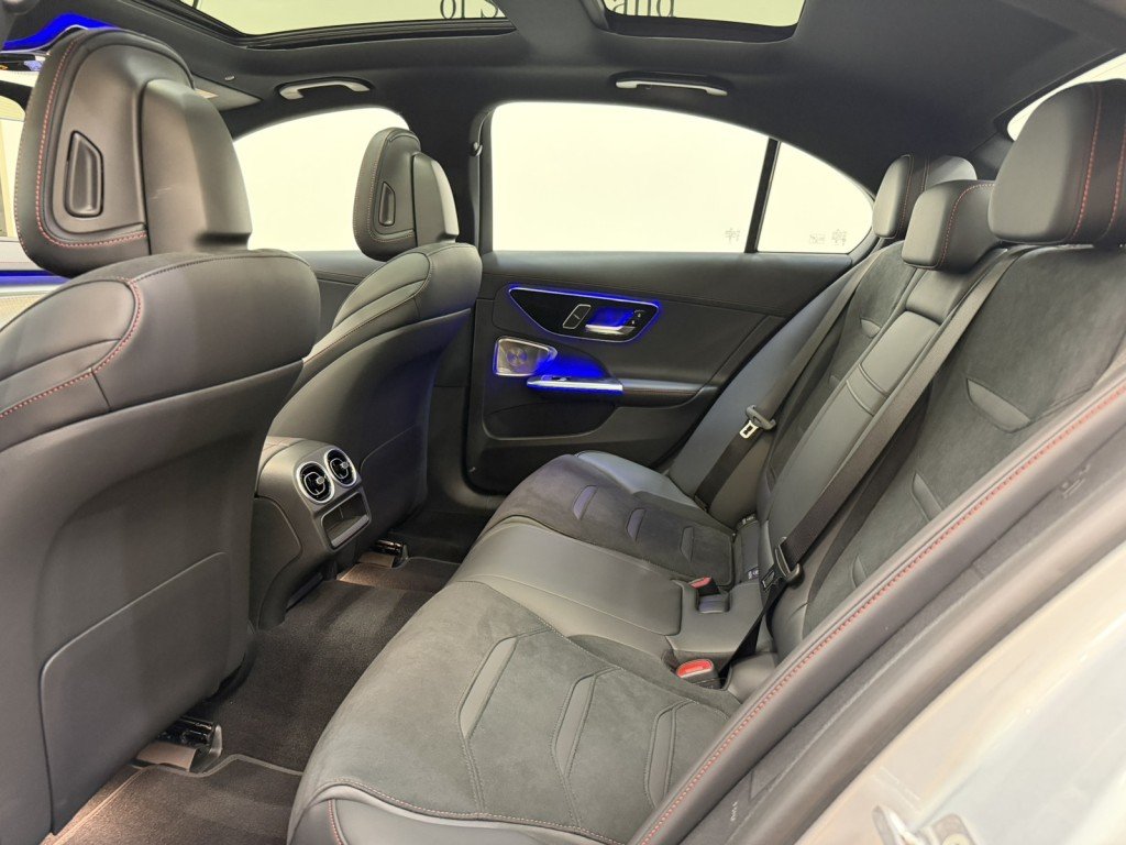2025 Mercedes-Benz C-Class Sedan AMG C43 - Photo 18