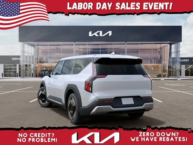 New 2026 Glacial White Pearl Kia Light Long Range RWD image 4