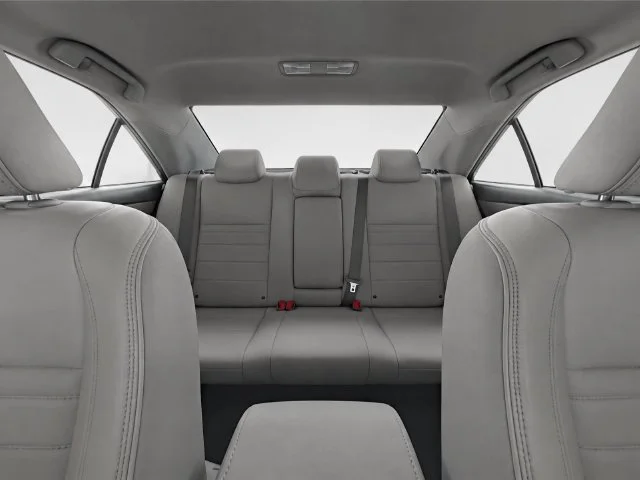 Used 2016 Cosmic Gray Mica Toyota XLE image 17