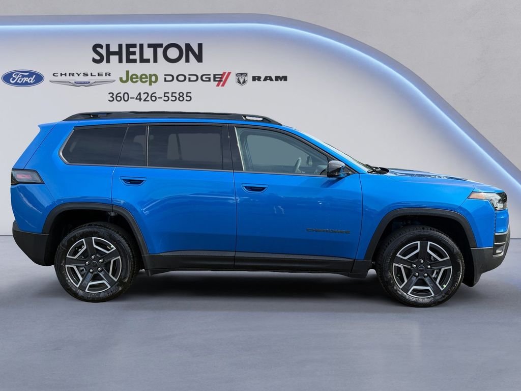 New 2026 Hydro Blue Pearl-Coat Exterior Paint Jeep Limited image 7
