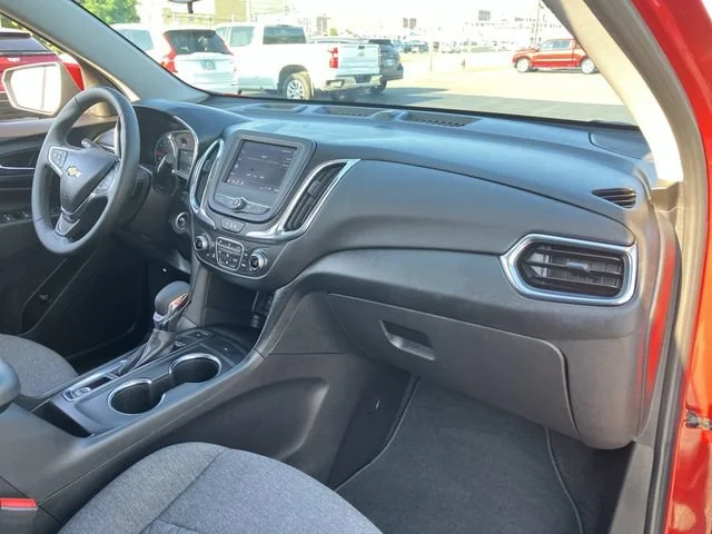 2024 Chevrolet Equinox LT - Photo 26