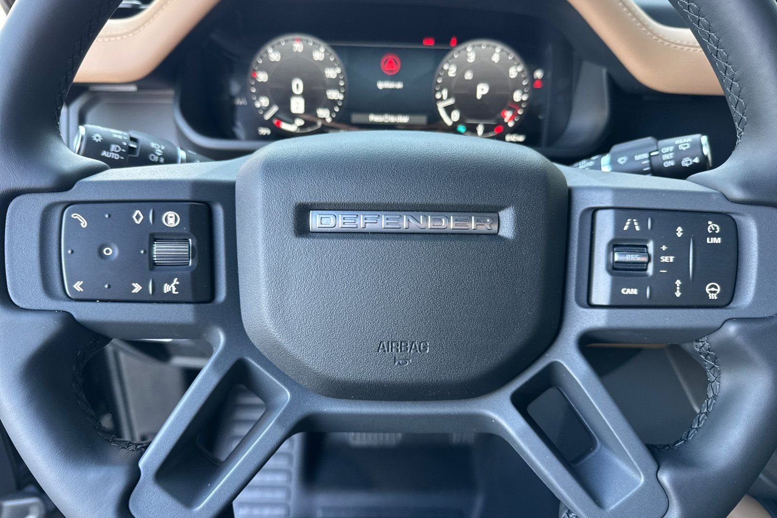 New 2026 Santorini Black Land Rover S image 27