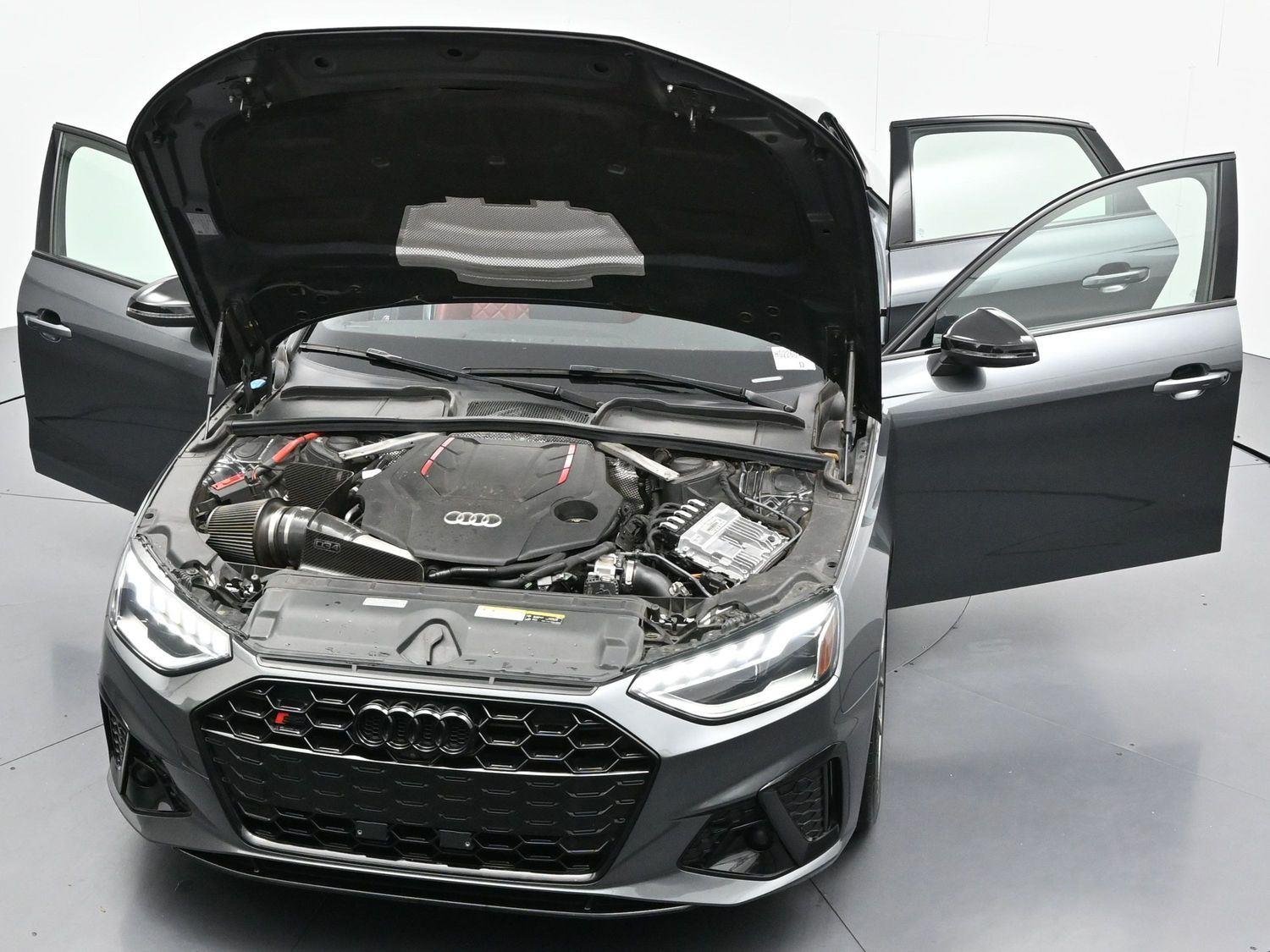 Used 2024 Daytona Gray Pearl Effect Audi Premium Plus image 44
