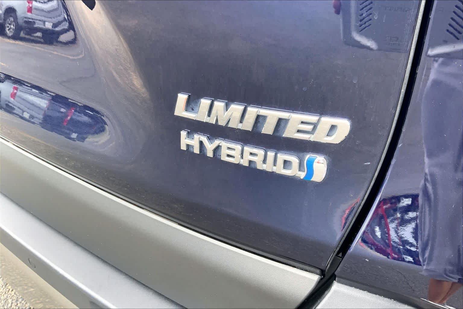 Used 2023 Blueprint Toyota Hybrid Limited image 10