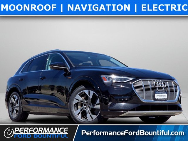 2022 Audi e-tron Premium