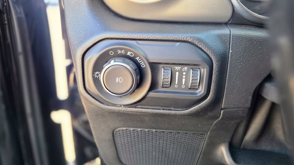 Used 2021 Black Jeep Unlimited Willys image 20