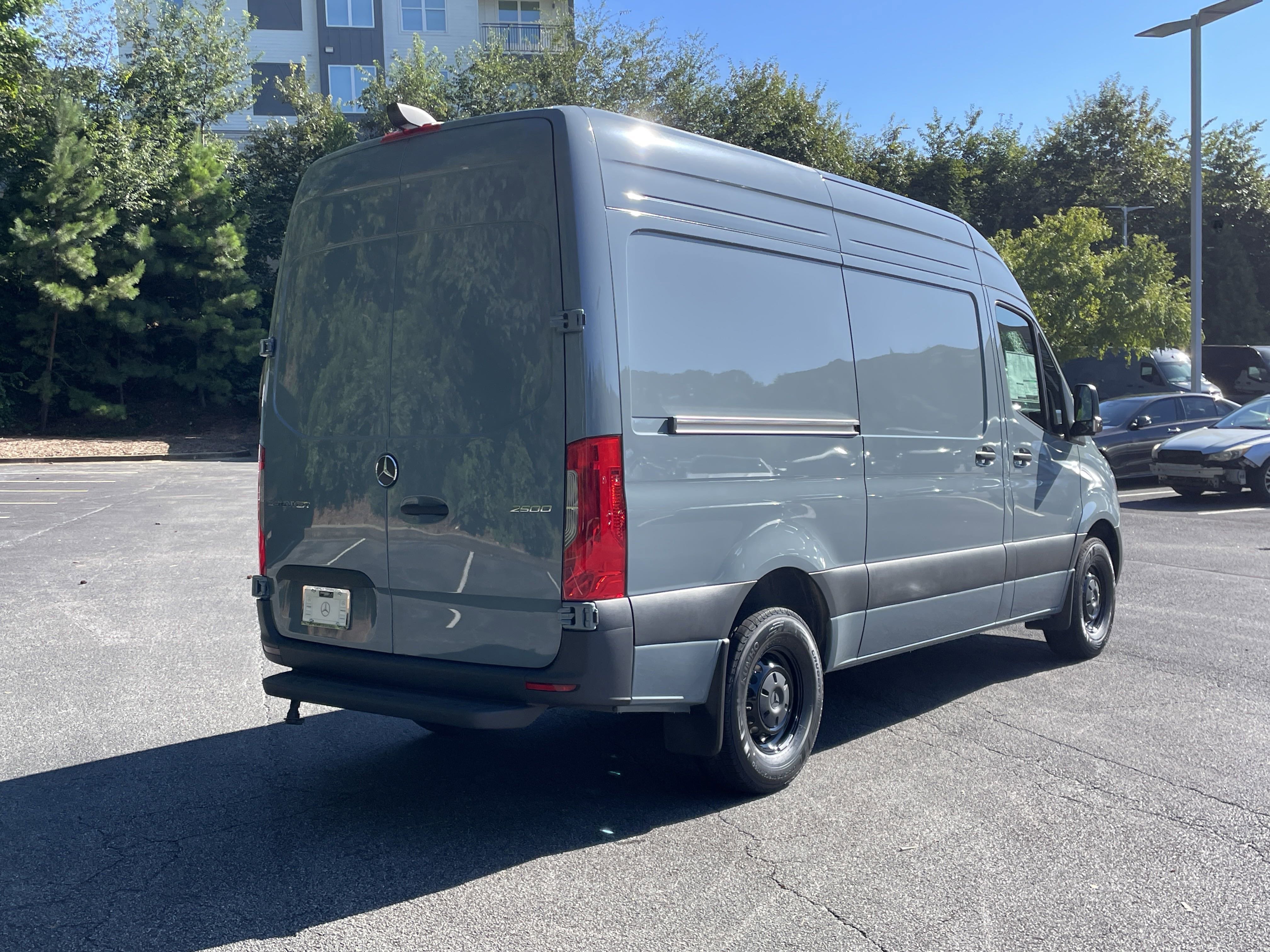 2025 Mercedes-Benz Sprinter Cargo Van Base - Photo 10