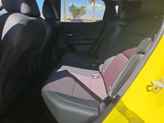 New 2026 Yuzu Yellow Metallic / Super Black Two-tone Nissan SR image 7