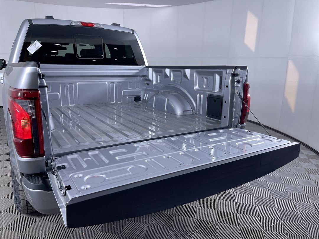 2025 Ford F-150 XLT - Photo 24