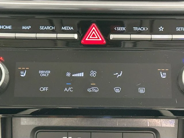 New 2026 Hyundai TUCSON HYBRID SEL Convenience
