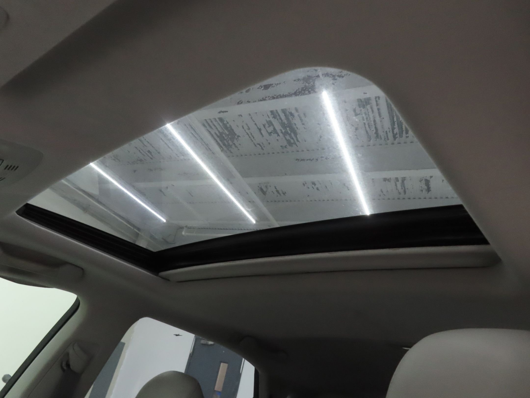 Used 2012 Gray Lexus 450h image 20