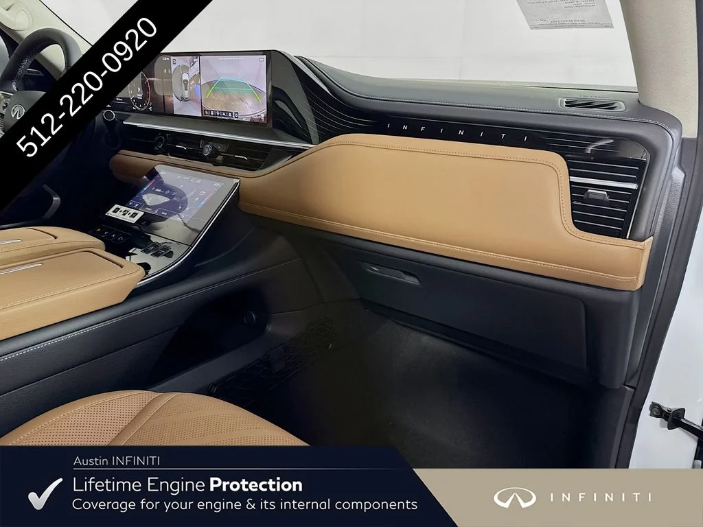New 2027 White INFINITI LUXE image 39