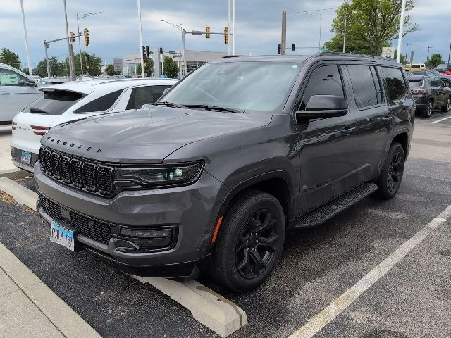 2024 Jeep Wagoneer Series II Carbide 4WD's photo